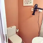 Center Clean & Cozy 3 아파트