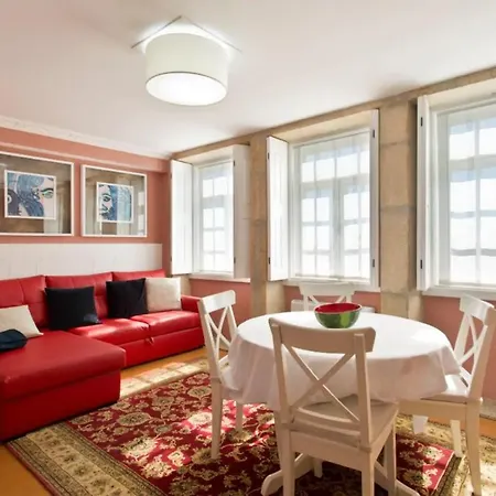 Center Clean&cozy 3 * Porto